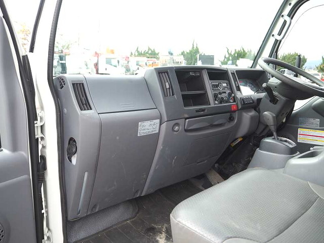 いすゞエルフダンプ小型（2t・3t）[写真32]