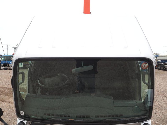 いすゞエルフダンプ・クレーン付小型（2t・3t）[写真32]
