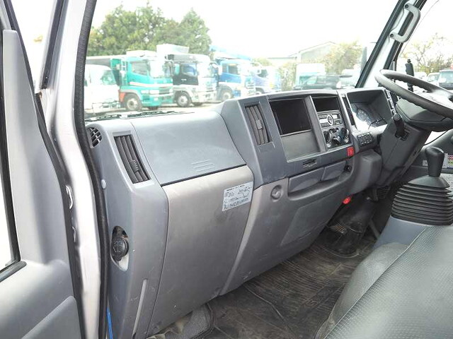 いすゞエルフダンプ・クレーン付小型（2t・3t）[写真34]