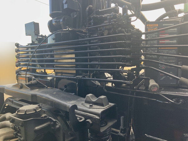 日野レンジャーセーフティクレーン4段増トン（6t・8t）[写真13]