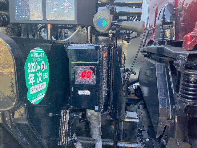 日野レンジャーセーフティクレーン4段増トン（6t・8t）[写真15]