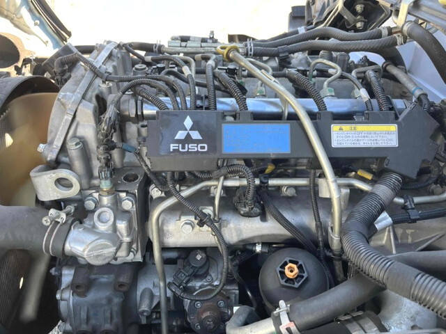 三菱ふそうキャンターアルミブロック小型（2t・3t）[写真26]