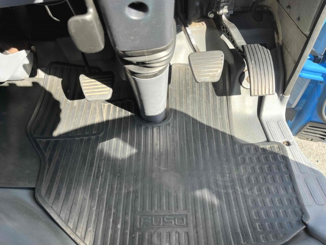 三菱ふそうキャンターアルミブロック小型（2t・3t）[写真38]