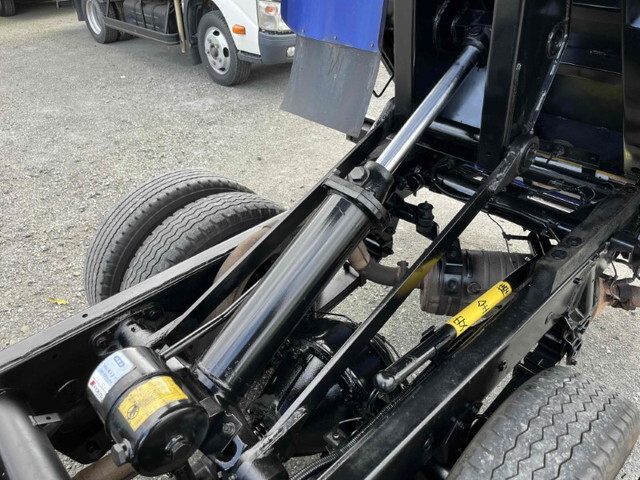 三菱ふそうキャンター深ダンプ（土砂禁ダンプ）小型（2t・3t）[写真18]