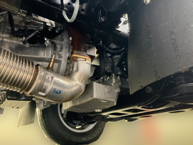 三菱ふそうキャンター平ボディ小型（2t・3t）[写真19]