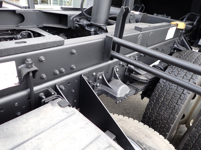 いすゞフォワードダンプ中型（4t）[写真24]