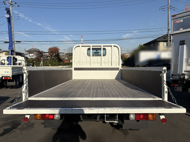 日野デュトロ平ボディ小型（2t・3t）[写真09]
