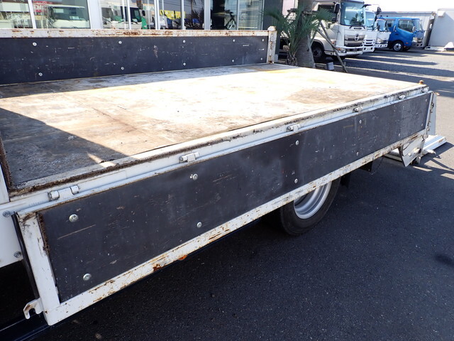 いすゞエルフダブルキャブ（Wキャブ）小型（2t・3t）[写真14]