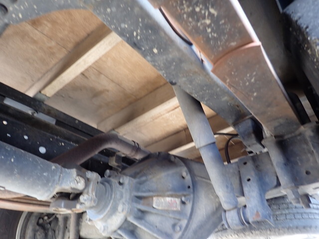 いすゞエルフダブルキャブ（Wキャブ）小型（2t・3t）[写真19]