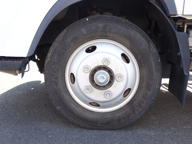 いすゞエルフダブルキャブ（Wキャブ）小型（2t・3t）[写真21]