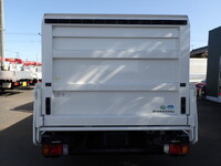 いすゞエルフダブルキャブ（Wキャブ）小型（2t・3t）[写真09]