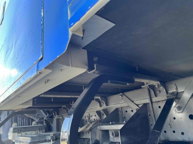 いすゞエルフアルミバン小型（2t・3t）[写真18]