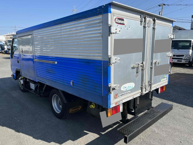 いすゞエルフアルミバン小型（2t・3t）[写真02]
