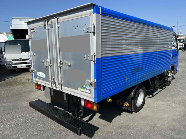 いすゞエルフアルミバン小型（2t・3t）[写真04]