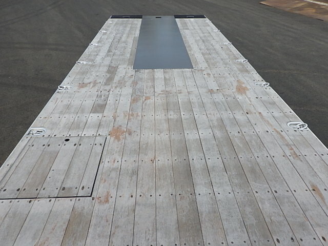 三菱ふそうスーパーグレートセルフクレーン4段大型（10t）[写真21]