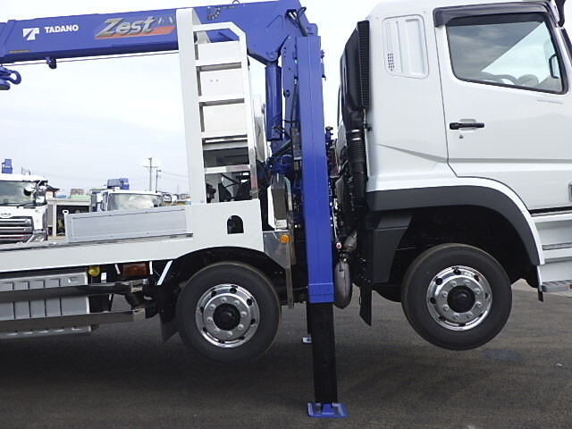 三菱ふそうスーパーグレートセルフクレーン4段大型（10t）[写真23]