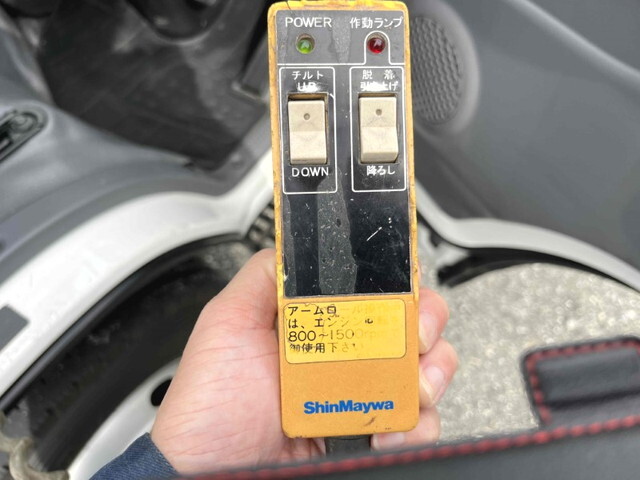 いすゞエルフコンテナ専用車小型（2t・3t）[写真31]