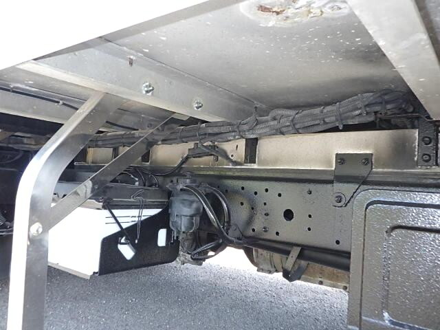 日野デュトロ冷凍車（冷蔵車）小型（2t・3t）[写真15]