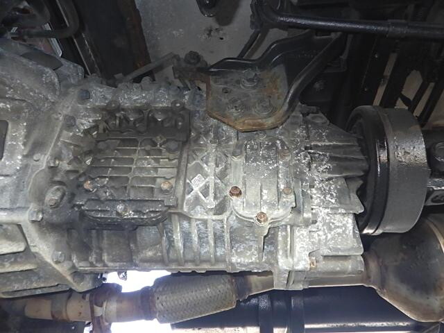 日野デュトロ冷凍車（冷蔵車）小型（2t・3t）[写真17]