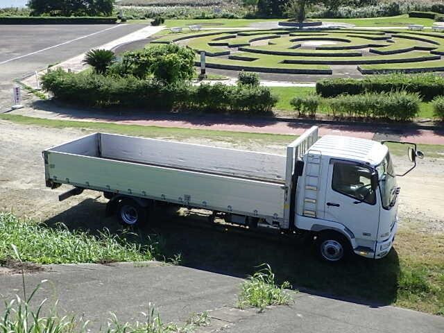 三菱ふそうファイターアルミブロック中型（4t）[写真21]