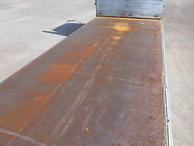 三菱ふそうファイターアルミブロック中型（4t）[写真09]