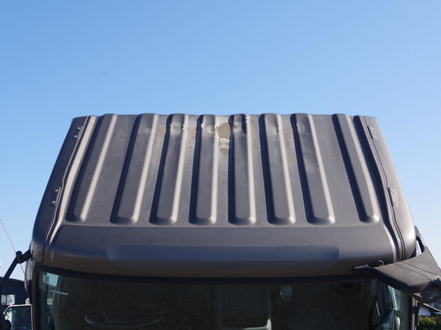 UDトラックスコンドルアルミブロック中型（4t）[写真17]