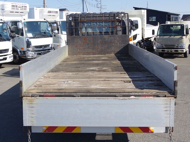 UDトラックスコンドルアルミブロック中型（4t）[写真05]