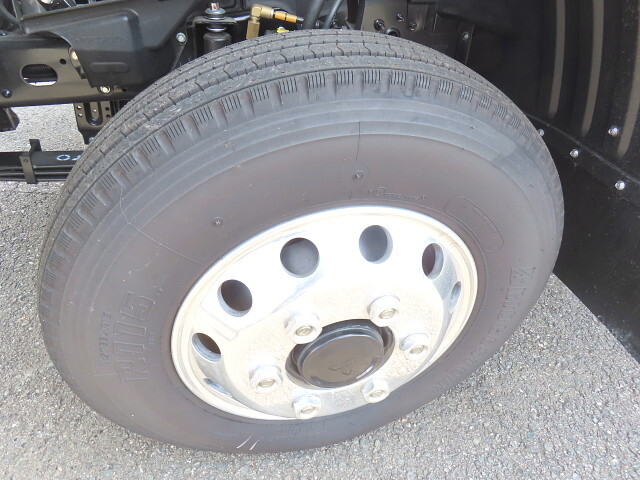 三菱ふそうファイター冷凍車（冷蔵車）中型（4t）[写真13]