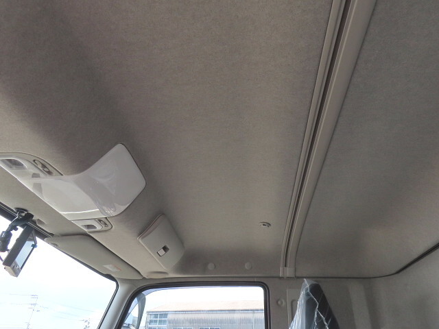 三菱ふそうファイター冷凍車（冷蔵車）中型（4t）[写真20]