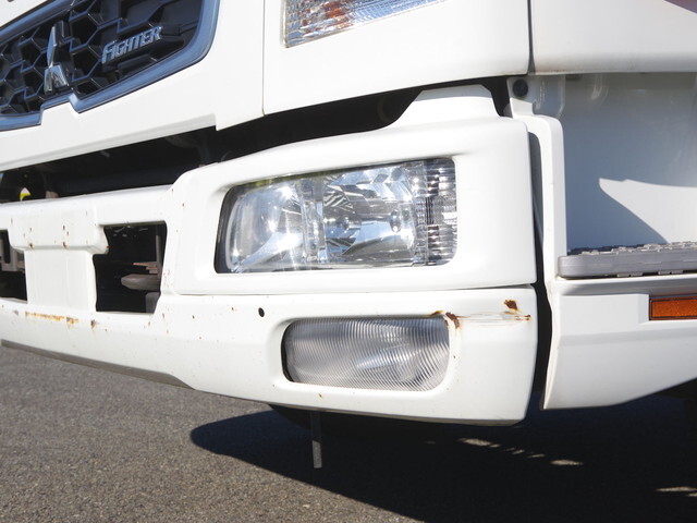 三菱ふそうファイターアルミブロック中型（4t）[写真21]