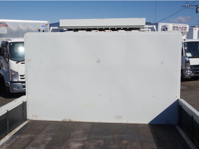 三菱ふそうファイター平ボディ中型（4t）[写真11]