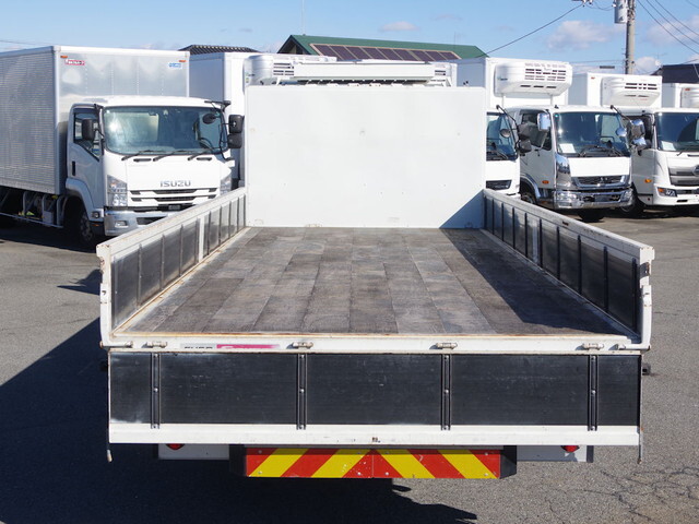 三菱ふそうファイター平ボディ中型（4t）[写真05]