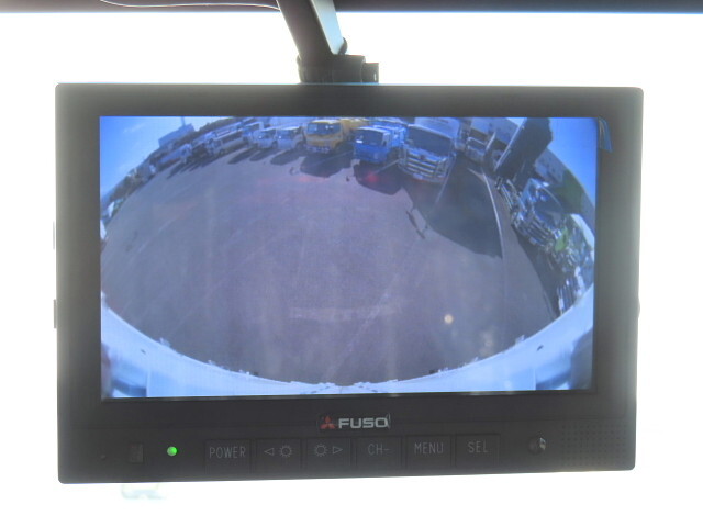 三菱ふそうファイター冷凍車（冷蔵車）中型（4t）[写真22]