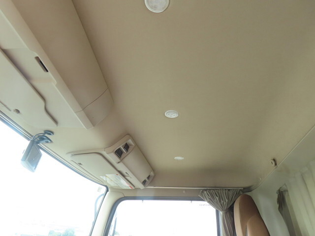 日野レンジャー冷凍車（冷蔵車）中型（4t）[写真19]