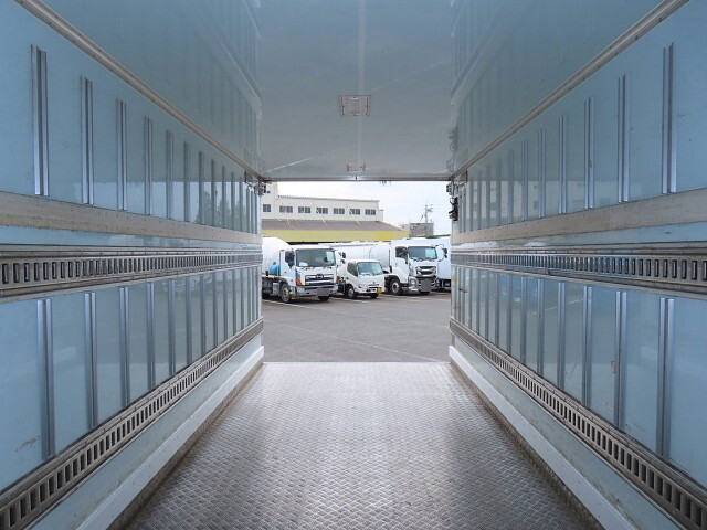 日野レンジャー冷凍車（冷蔵車）中型（4t）[写真27]