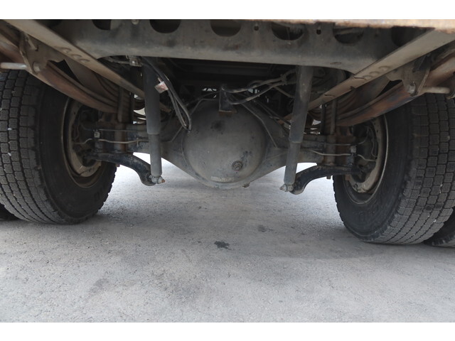 日野レンジャーパッカー車（塵芥車）中型（4t）[写真16]