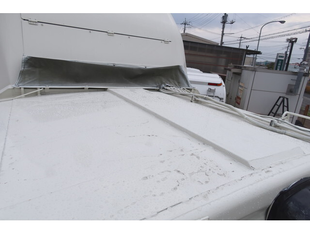 日野レンジャーパッカー車（塵芥車）中型（4t）[写真20]