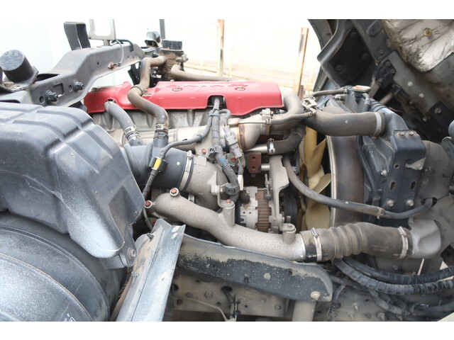 日野レンジャーパッカー車（塵芥車）中型（4t）[写真26]