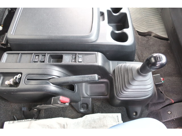 日野レンジャーパッカー車（塵芥車）中型（4t）[写真35]