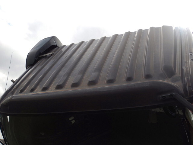 日野プロフィアコンテナ専用車大型（10t）[写真27]