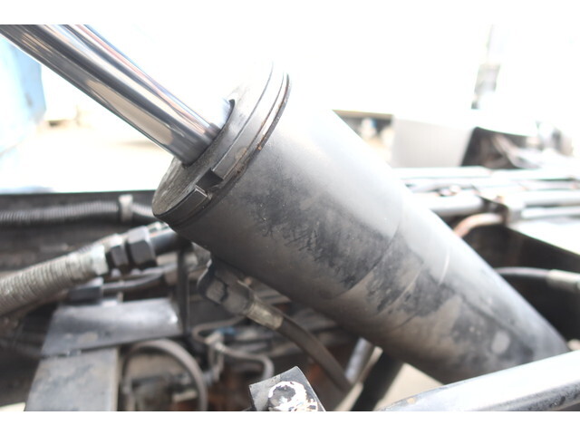 いすゞエルフパッカー車（塵芥車）小型（2t・3t）[写真21]