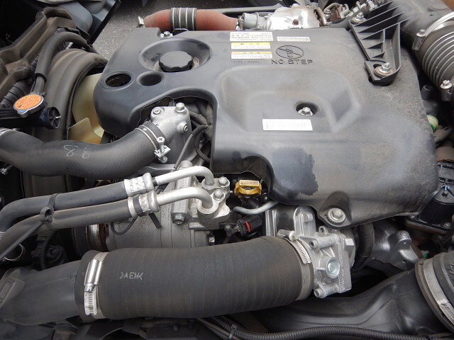 いすゞエルフ平ボディ小型（2t・3t）[写真15]