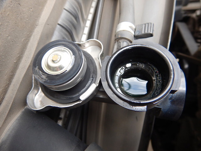 いすゞエルフ平ボディ小型（2t・3t）[写真19]