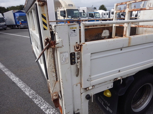 いすゞエルフ平ボディ小型（2t・3t）[写真29]