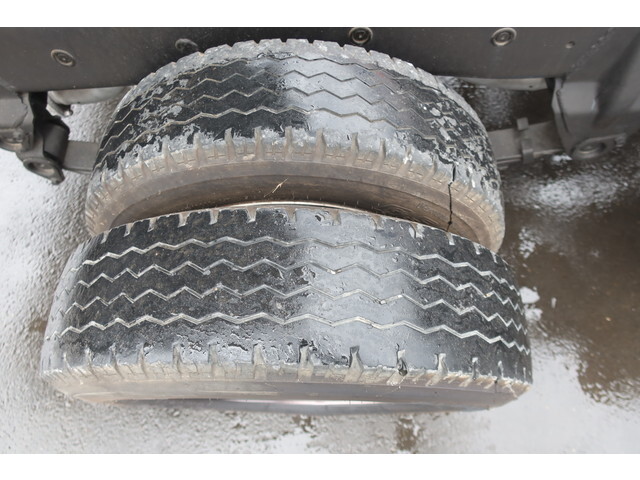 三菱ふそうキャンターダンプ小型（2t・3t）[写真13]