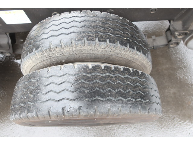 三菱ふそうキャンターダンプ小型（2t・3t）[写真17]