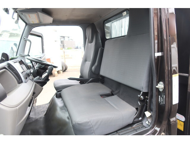 三菱ふそうキャンターダンプ小型（2t・3t）[写真36]