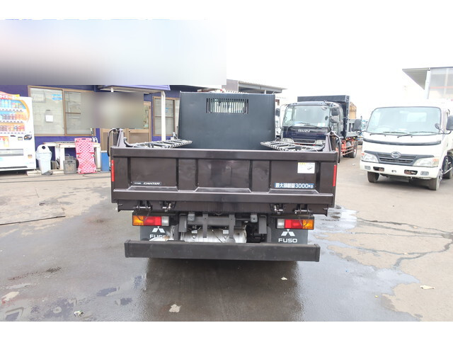 三菱ふそうキャンターダンプ小型（2t・3t）[写真06]