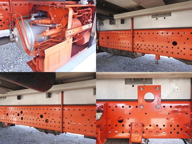 いすゞフォワード冷蔵冷凍ウイング中型（4t）[写真15]