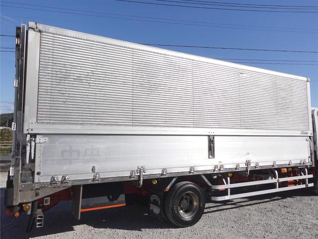 いすゞフォワード冷蔵冷凍ウイング中型（4t）[写真05]